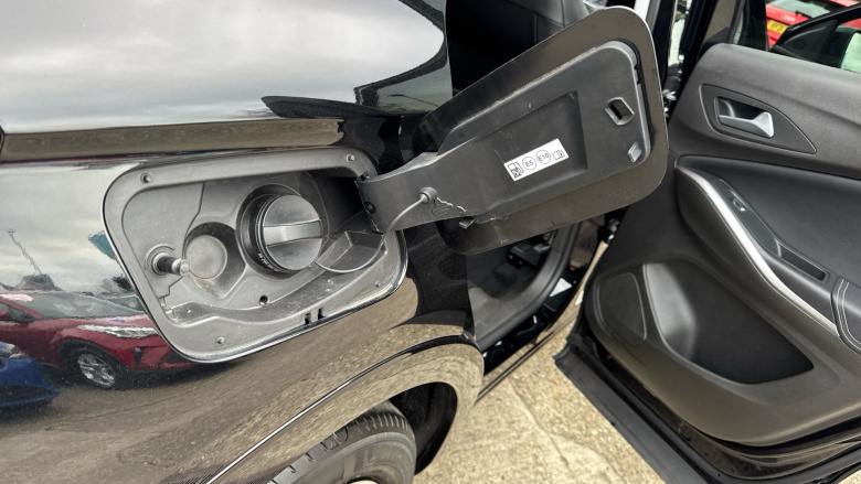 Vauxhall Grandland 1.2 Turbo Ultimate 5dr Petrol Hatchback